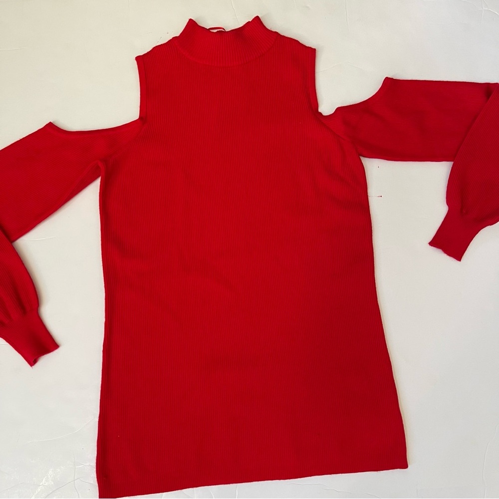 CYRUS Scarlet Ribbed Vibrant Red Cold Shoulder Sweater